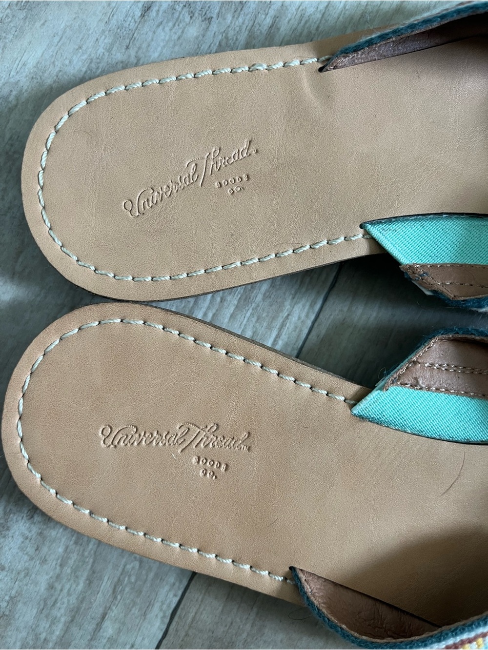 Universal Thread sandals - Picture 2 of 7
